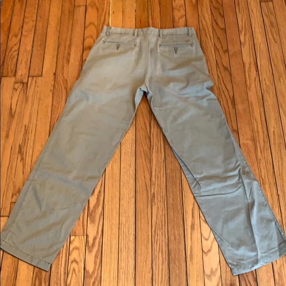 Dockers 34x34 Tan Khakis - Picture 2 of 3
